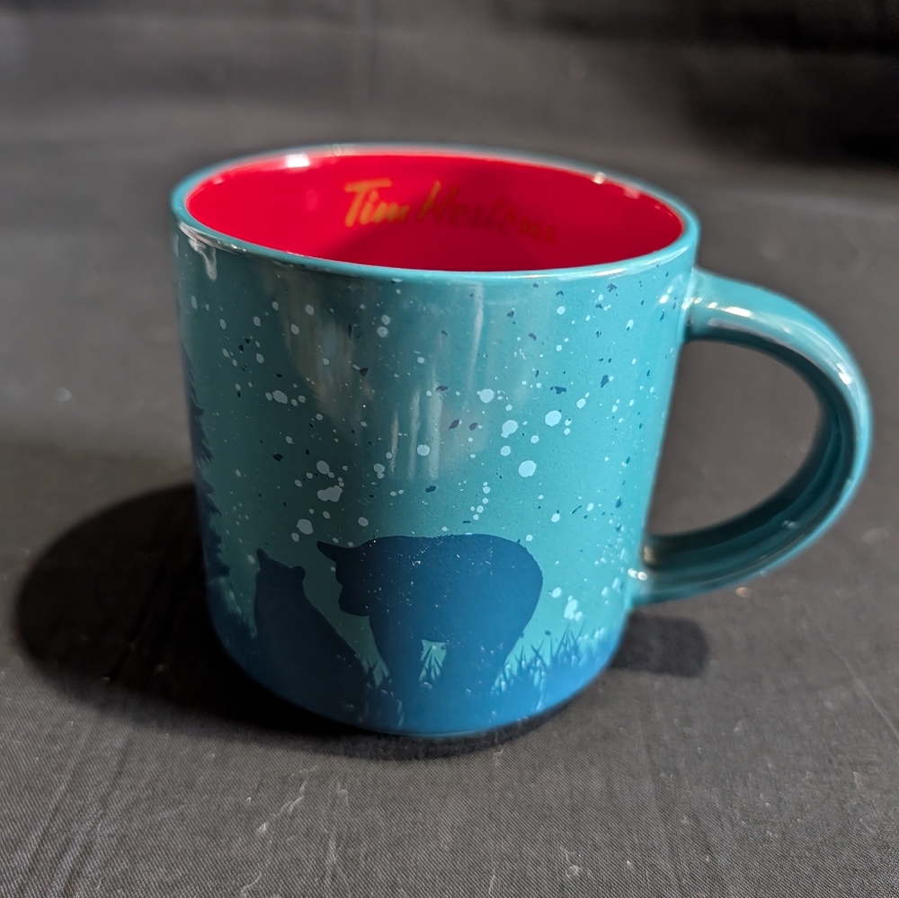 Tim Hortons Wildlife Bear Graphic Mug Limited Edition Collectible 2017